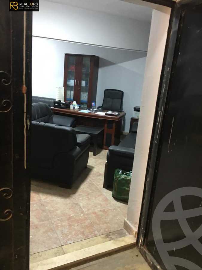 https://aqarmap.com.eg/en/listing/5478776-for-sale-cairo-6th-of-october-featured-neighborhood