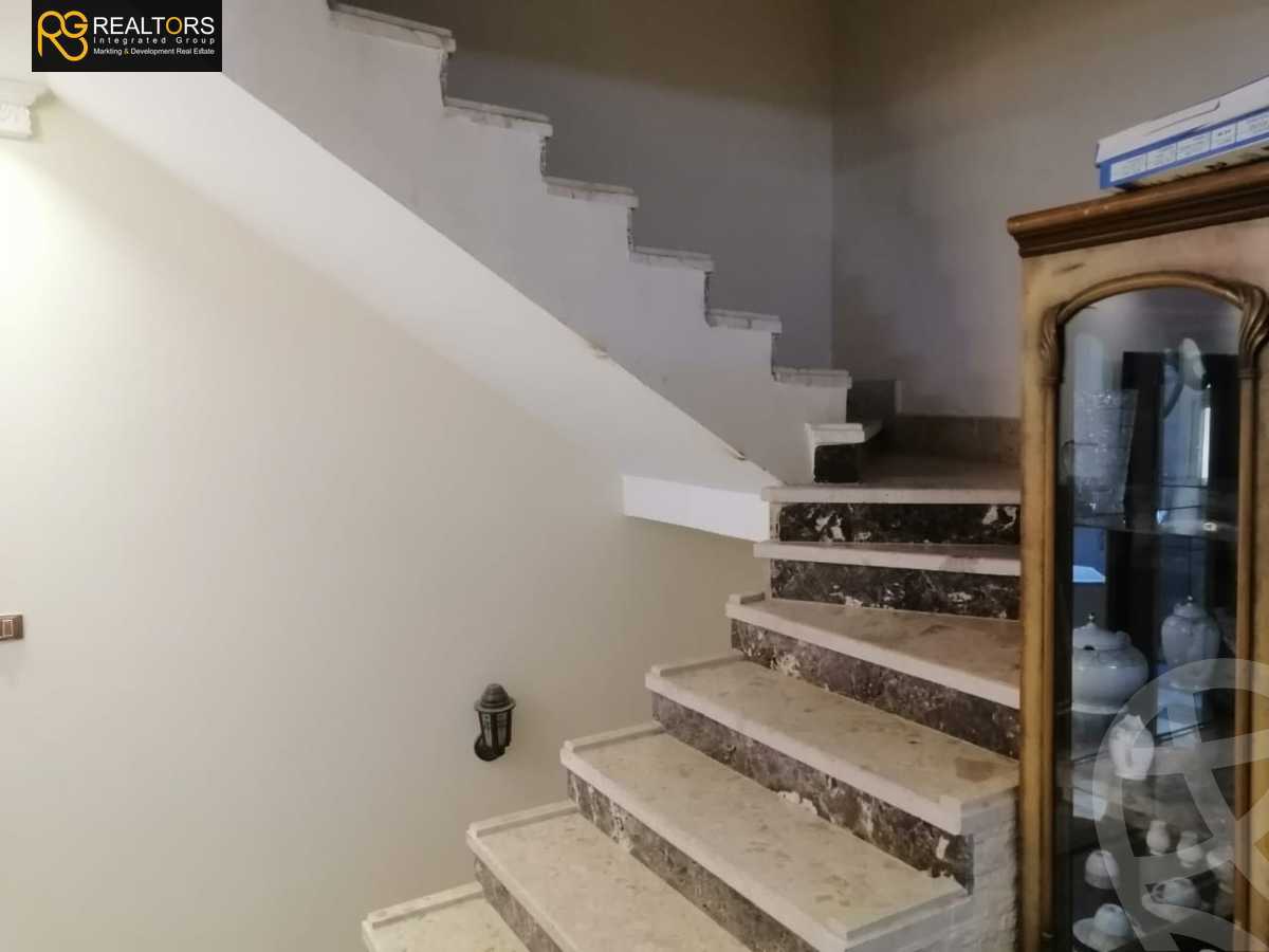 https://aqarmap.com.eg/en/listing/5508536-for-sale-cairo-el-sheikh-zayed-city-compounds-el-yasmeen-compound