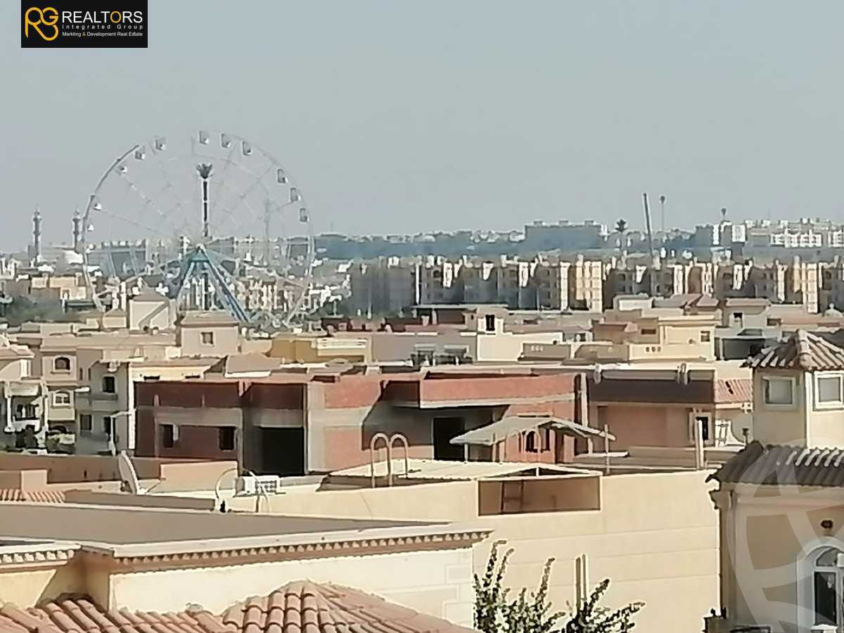 https://aqarmap.com.eg/en/listing/5508536-for-sale-cairo-el-sheikh-zayed-city-compounds-el-yasmeen-compound