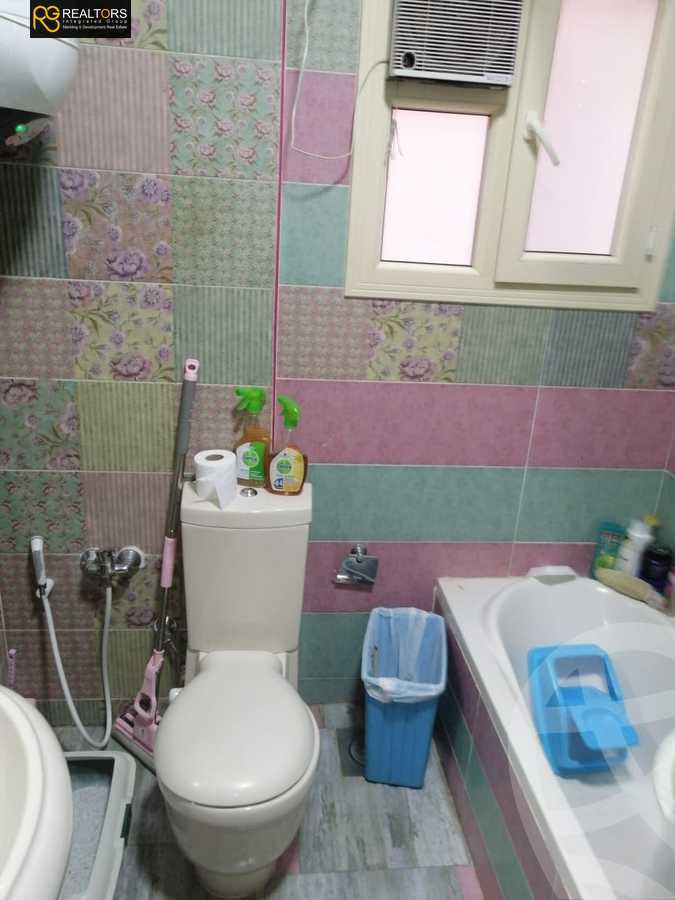 https://aqarmap.com.eg/en/listing/5508536-for-sale-cairo-el-sheikh-zayed-city-compounds-el-yasmeen-compound