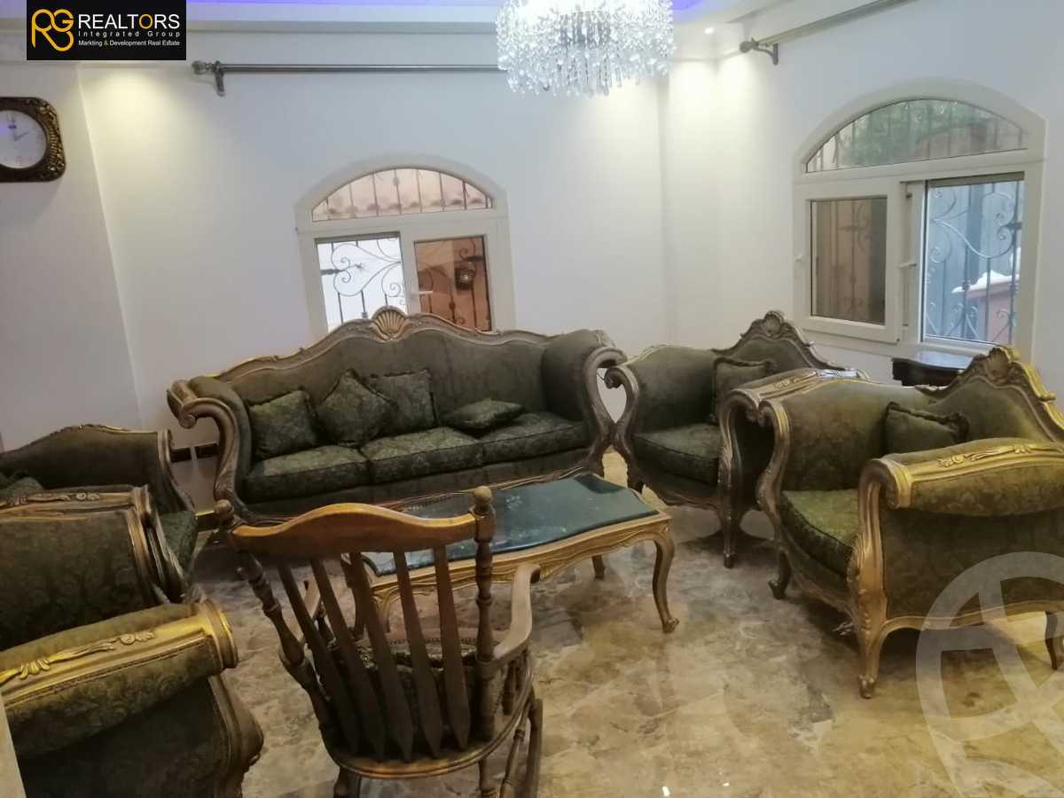 https://aqarmap.com.eg/en/listing/5508536-for-sale-cairo-el-sheikh-zayed-city-compounds-el-yasmeen-compound