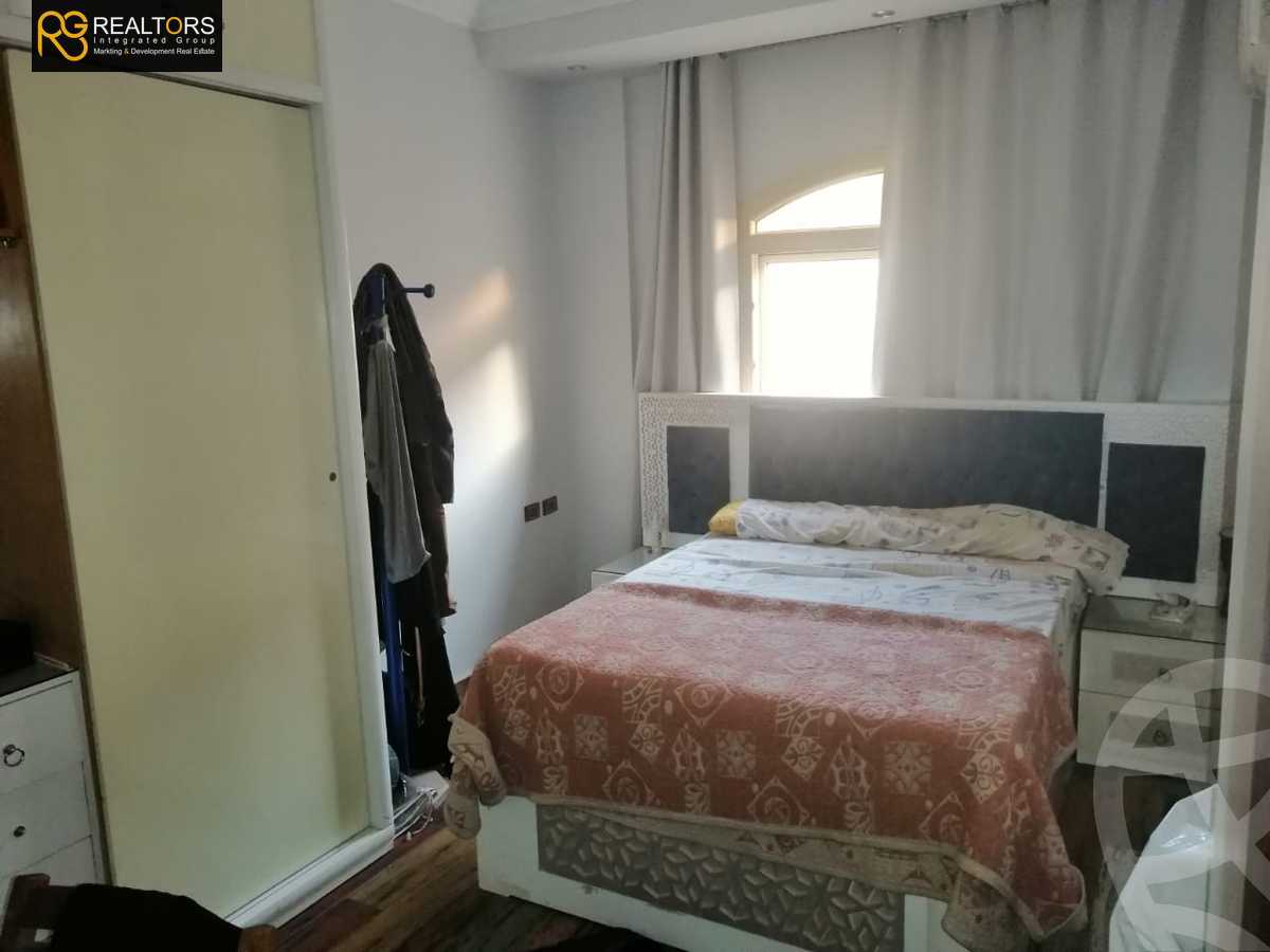 https://aqarmap.com.eg/en/listing/5508536-for-sale-cairo-el-sheikh-zayed-city-compounds-el-yasmeen-compound