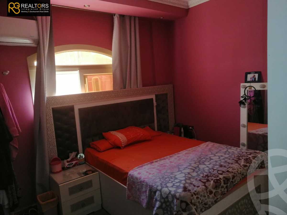 https://aqarmap.com.eg/en/listing/5508536-for-sale-cairo-el-sheikh-zayed-city-compounds-el-yasmeen-compound