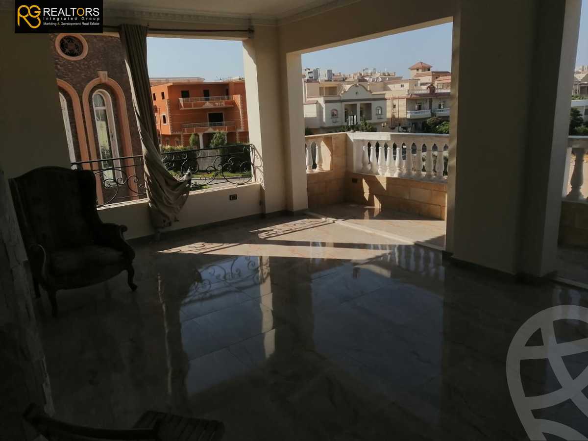 https://aqarmap.com.eg/en/listing/5508536-for-sale-cairo-el-sheikh-zayed-city-compounds-el-yasmeen-compound