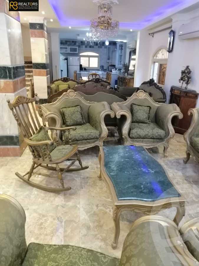 https://aqarmap.com.eg/en/listing/5508536-for-sale-cairo-el-sheikh-zayed-city-compounds-el-yasmeen-compound