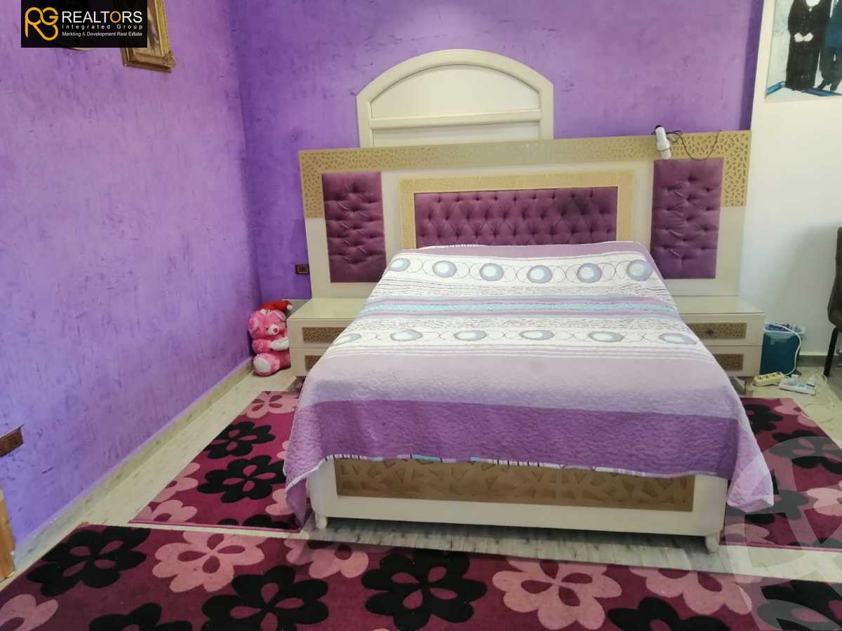 https://aqarmap.com.eg/en/listing/5508536-for-sale-cairo-el-sheikh-zayed-city-compounds-el-yasmeen-compound