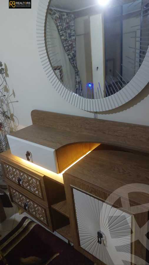 https://aqarmap.com.eg/en/listing/5509902-for-sale-cairo-el-sheikh-zayed-city-el-hay-elthany