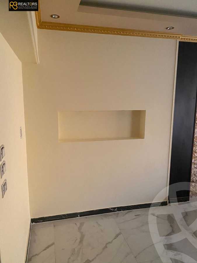 https://aqarmap.com.eg/en/listing/5510045-for-sale-cairo-6th-of-october-compounds-garden-hills