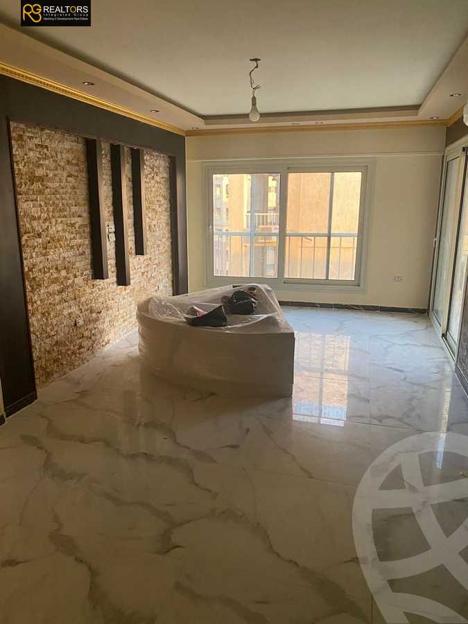 https://aqarmap.com.eg/en/listing/5510045-for-sale-cairo-6th-of-october-compounds-garden-hills