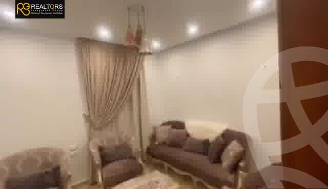 https://aqarmap.com.eg/ar/listing/5510053-for-sale-cairo-6th-of-october-el-tawsaat-el-shamalya-lhy-300