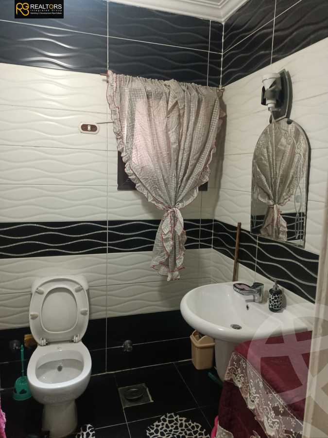 https://aqarmap.com.eg/en/listing/5510203-for-sale-cairo-6th-of-october-hadaeq-october-kmbwnd-fy-hdyq-ktwbr-shjr-ryzydns-y-jy-y-llttwyr