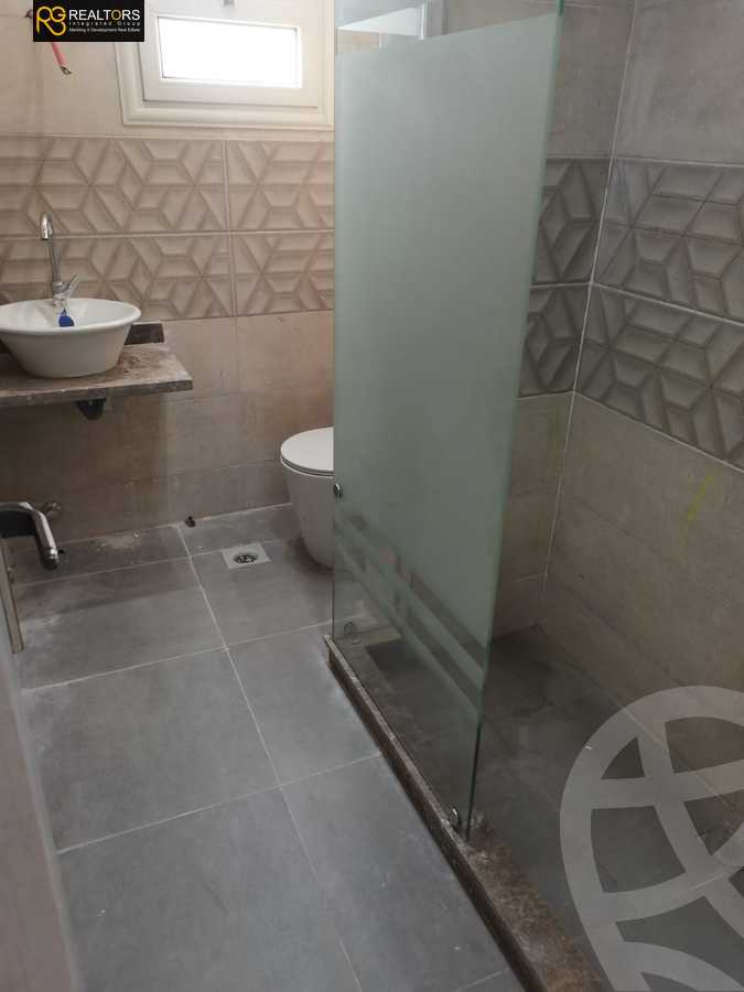 https://aqarmap.com.eg/en/listing/5510236-for-sale-cairo-6th-of-october-el-ahyaa-neighborhood-3rd-al-hay-al-thalith-st