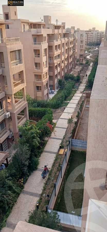 https://aqarmap.com.eg/en/listing/5510333-for-sale-cairo-6th-of-october-compounds-garden-hills