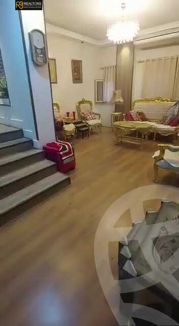 https://aqarmap.com.eg/en/listing/5510335-for-sale-cairo-6th-of-october-el-ahyaa-neighborhood-2nd-divided-from-al-kafrawei-st