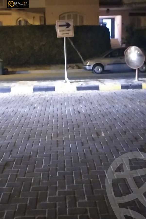 https://aqarmap.com.eg/en/listing/5510347-for-sale-cairo-6th-of-october-featured-neighborhood