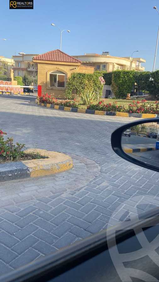 https://aqarmap.com.eg/en/listing/5510347-for-sale-cairo-6th-of-october-featured-neighborhood