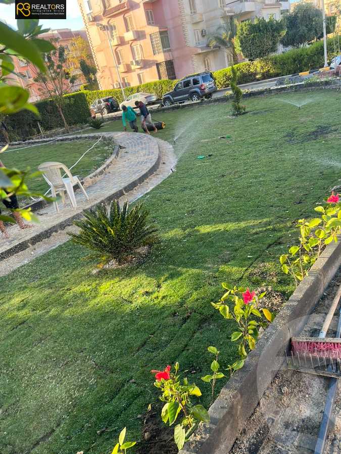 https://aqarmap.com.eg/en/listing/5510347-for-sale-cairo-6th-of-october-featured-neighborhood