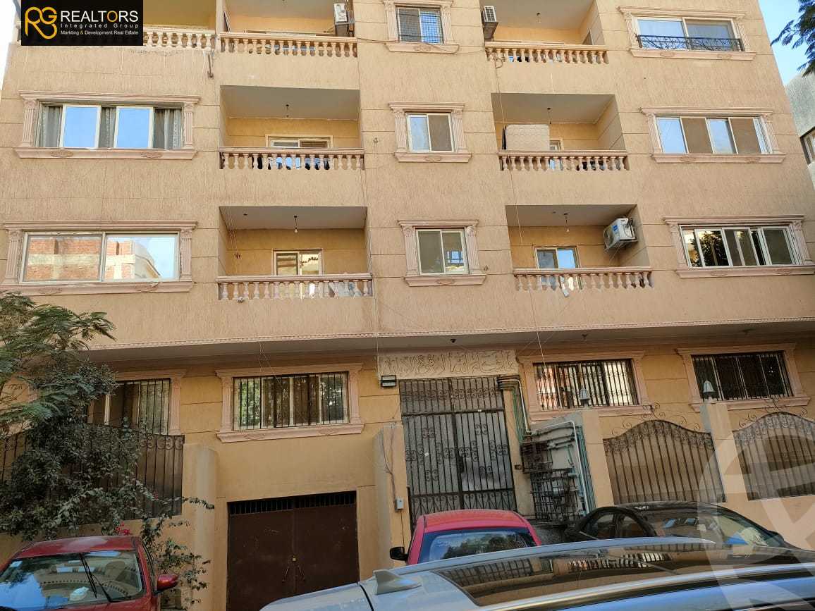 https://aqarmap.com.eg/en/listing/5510384-for-sale-cairo-6th-of-october-el-ahyaa-neighborhood-2nd-divided-from-al-kafrawei-st