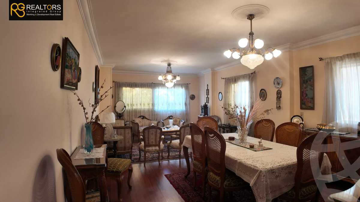 https://aqarmap.com.eg/en/listing/5510384-for-sale-cairo-6th-of-october-el-ahyaa-neighborhood-2nd-divided-from-al-kafrawei-st