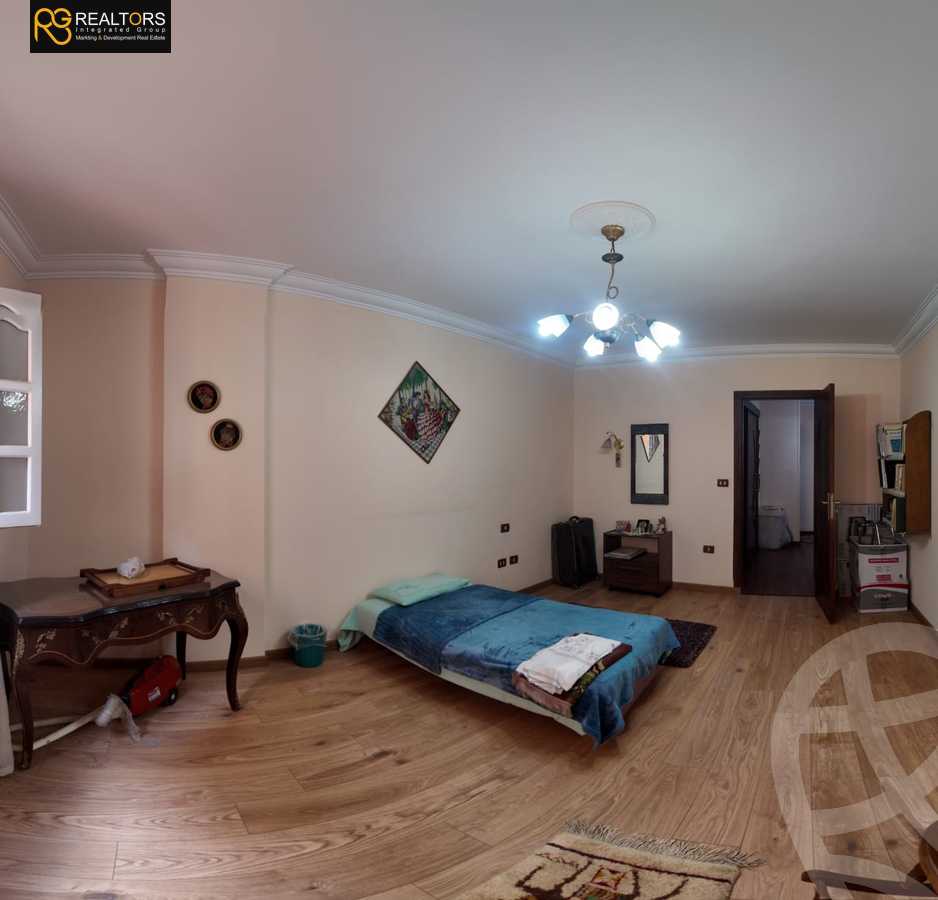 https://aqarmap.com.eg/en/listing/5510384-for-sale-cairo-6th-of-october-el-ahyaa-neighborhood-2nd-divided-from-al-kafrawei-st