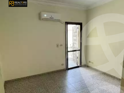 https://aqarmap.com.eg/en/listing/5510143-for-sale-cairo-6th-of-october-hadaeq-october-kmbwnd-fy-hdyq-ktwbr-shjr-ryzydns-y-jy-y-llttwyr