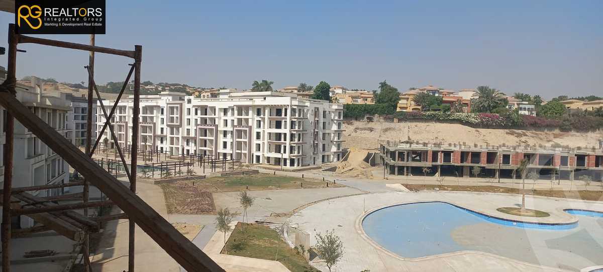 https://aqarmap.com.eg/ar/listing/5515714-for-sale-cairo-el-sheikh-zayed-city-alex-cairo-desert-road-nyoum-pyramids-arab-developments