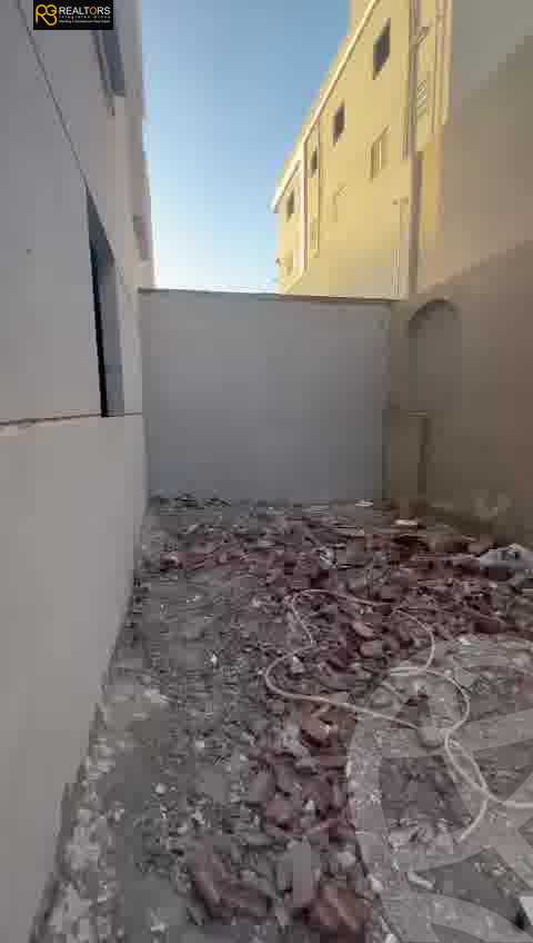 https://aqarmap.com.eg/en/listing/5515823-for-sale-cairo-el-sheikh-zayed-city-el-hay-el-khames