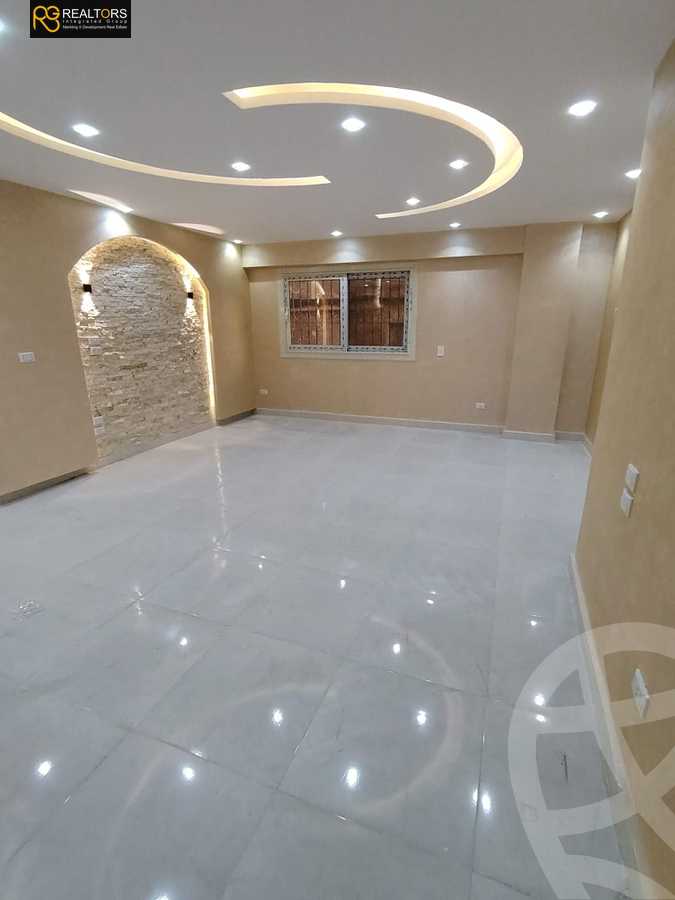 https://aqarmap.com.eg/en/listing/5528969-for-sale-cairo-6th-of-october-el-ahyaa-neighborhood-2nd