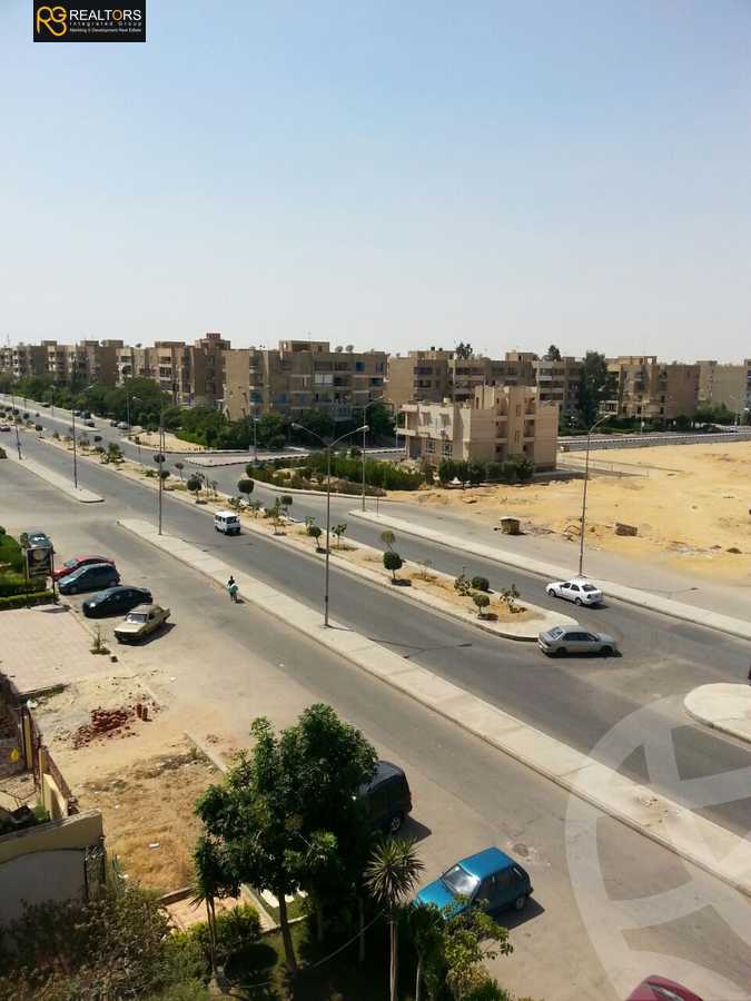 https://aqarmap.com.eg/en/listing/5533081-for-sale-cairo-6th-of-october-el-ahyaa-neighborhood-8th-el-tahrir-rd