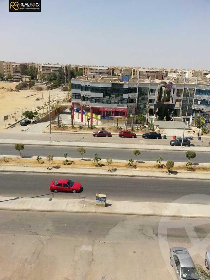 https://aqarmap.com.eg/en/listing/5533081-for-sale-cairo-6th-of-october-el-ahyaa-neighborhood-8th-el-tahrir-rd