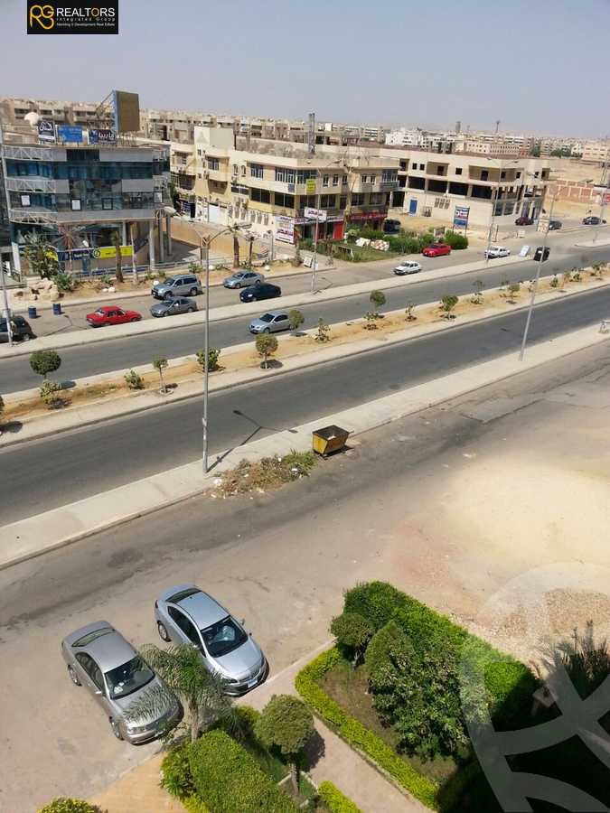 https://aqarmap.com.eg/en/listing/5533081-for-sale-cairo-6th-of-october-el-ahyaa-neighborhood-8th-el-tahrir-rd