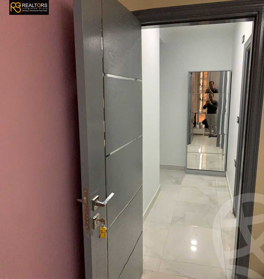 https://aqarmap.com.eg/en/listing/5533559-for-sale-cairo-6th-of-october-compounds-creek-park