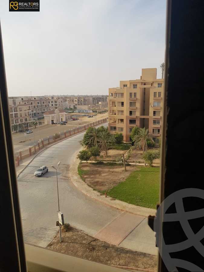 https://aqarmap.com.eg/ar/listing/5534070-for-sale-cairo-6th-of-october-compounds