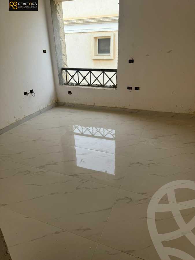 https://aqarmap.com.eg/ar/listing/5554397-for-sale-cairo-6th-of-october-compounds-mountain-view-chillout-park-mountain-view-lakeside