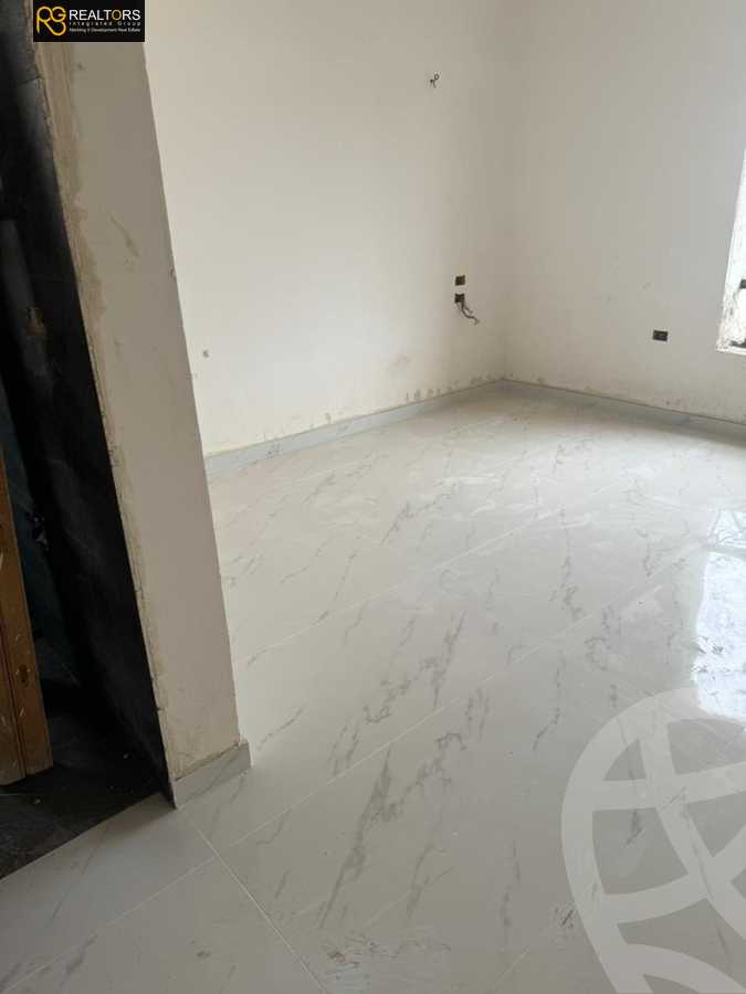 https://aqarmap.com.eg/ar/listing/5554397-for-sale-cairo-6th-of-october-compounds-mountain-view-chillout-park-mountain-view-lakeside
