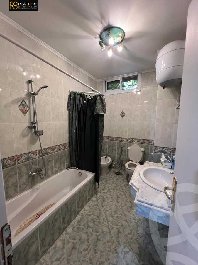 https://aqarmap.com.eg/en/listing/5594742-for-sale-cairo-6th-of-october-compounds-mena-garden-city