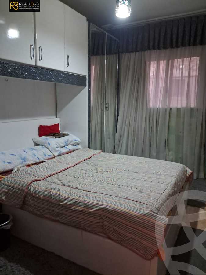https://aqarmap.com.eg/en/listing/5596209-for-sale-cairo-6th-of-october-el-ahyaa-neighborhood-8th