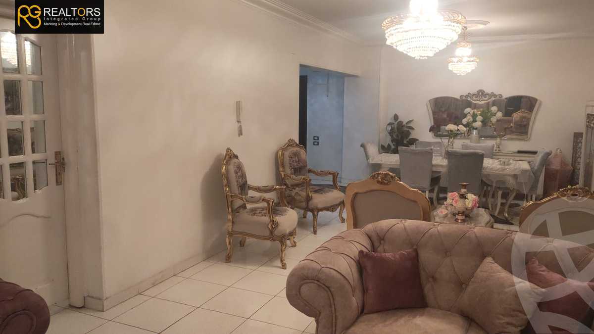 https://aqarmap.com.eg/ar/listing/5596281-for-sale-cairo-6th-of-october-central-axis