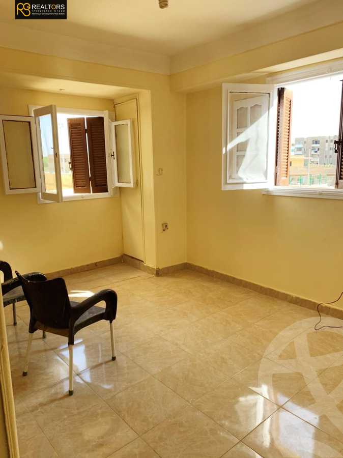 https://aqarmap.com.eg/en/listing/5596414-for-sale-cairo-6th-of-october-el-ahyaa-neighborhood-3rd-al-hay-al-thalith-st