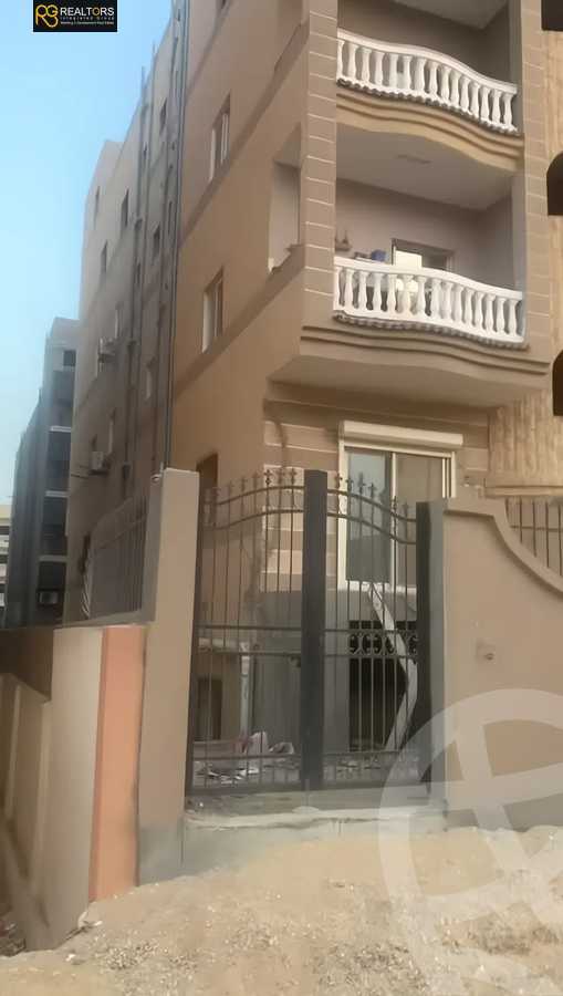 https://aqarmap.com.eg/ar/listing/5596413-for-sale-cairo-6th-of-october-el-tawsaat-el-shamalya-ltws-t-lsyhy-lshmly