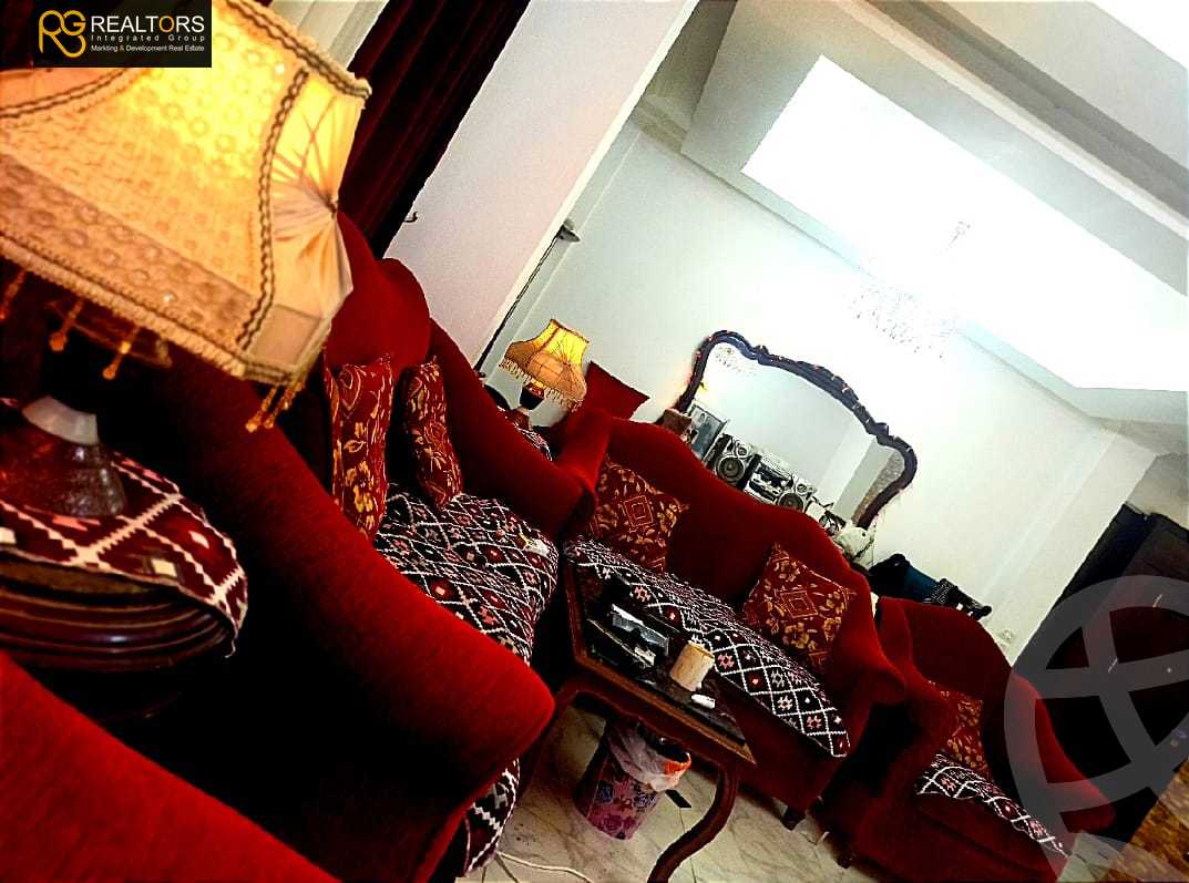 https://aqarmap.com.eg/en/listing/5596524-for-sale-cairo-el-sheikh-zayed-city-el-hay-el-khames
