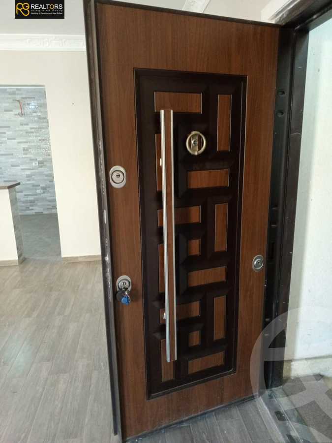 https://aqarmap.com.eg/ar/listing/5596542-for-sale-cairo-6th-of-october-hadaeq-october-lmntq-lsyhy