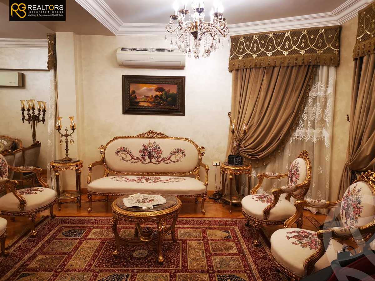 https://aqarmap.com.eg/en/listing/5596928-for-sale-cairo-6th-of-october-featured-neighborhood-first-touristic-village-al-lewaa-mohammed-ezzat-el-zyadi-st