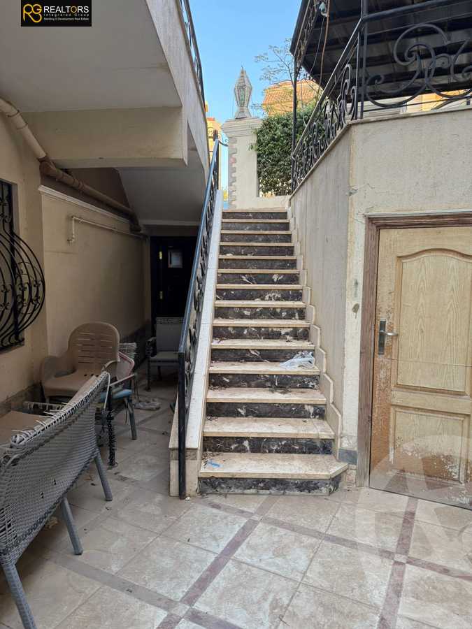 https://aqarmap.com.eg/en/listing/5596928-for-sale-cairo-6th-of-october-featured-neighborhood-first-touristic-village-al-lewaa-mohammed-ezzat-el-zyadi-st