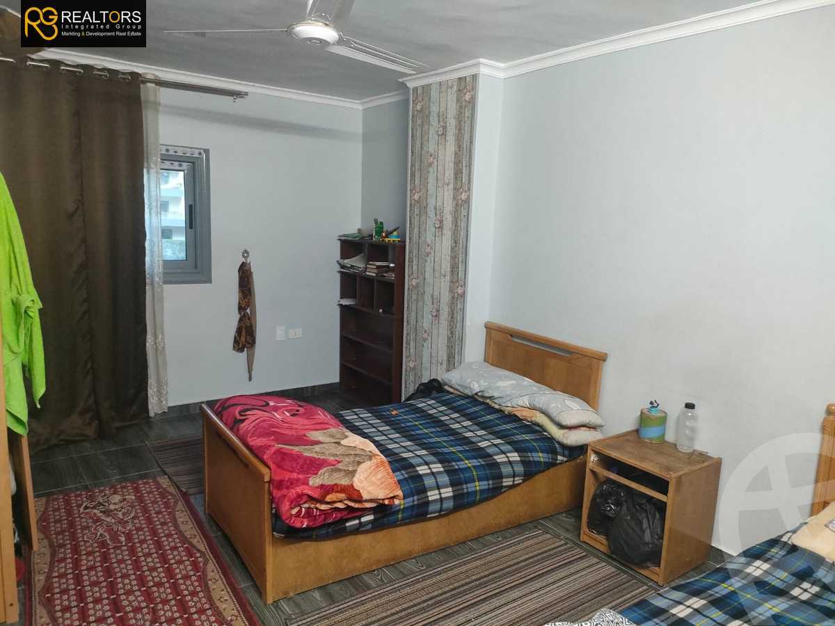 https://aqarmap.com.eg/en/listing/5641672-for-sale-cairo-6th-of-october-hadaeq-october-kmbwnd-fy-hdyq-ktwbr-east-park