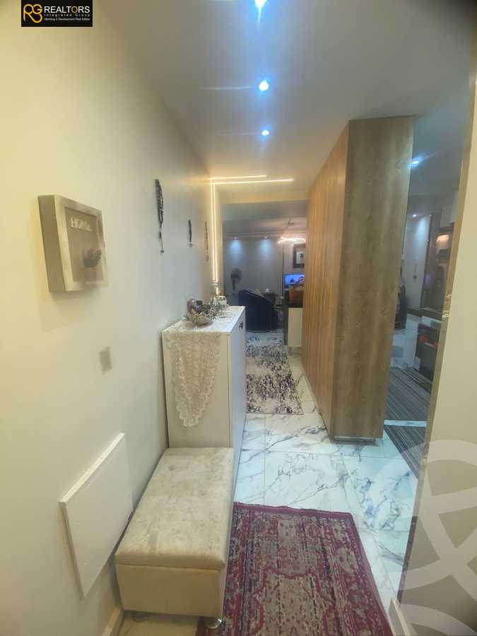 https://aqarmap.com.eg/en/listing/5642891-for-sale-cairo-6th-of-october-hadaeq-october-kmbwnd-fy-hdyq-ktwbr-kenz