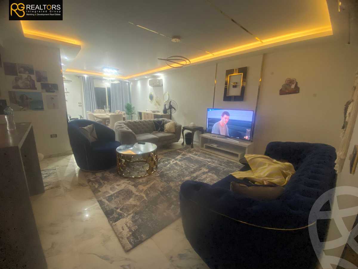 https://aqarmap.com.eg/en/listing/5642891-for-sale-cairo-6th-of-october-hadaeq-october-kmbwnd-fy-hdyq-ktwbr-kenz