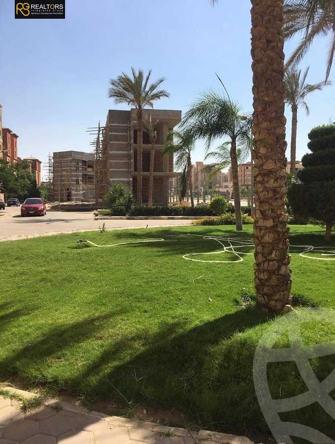 https://aqarmap.com.eg/en/listing/5642904-for-sale-cairo-6th-of-october-hadaeq-october-kmbwnd-fy-hdyq-ktwbr-raya-city