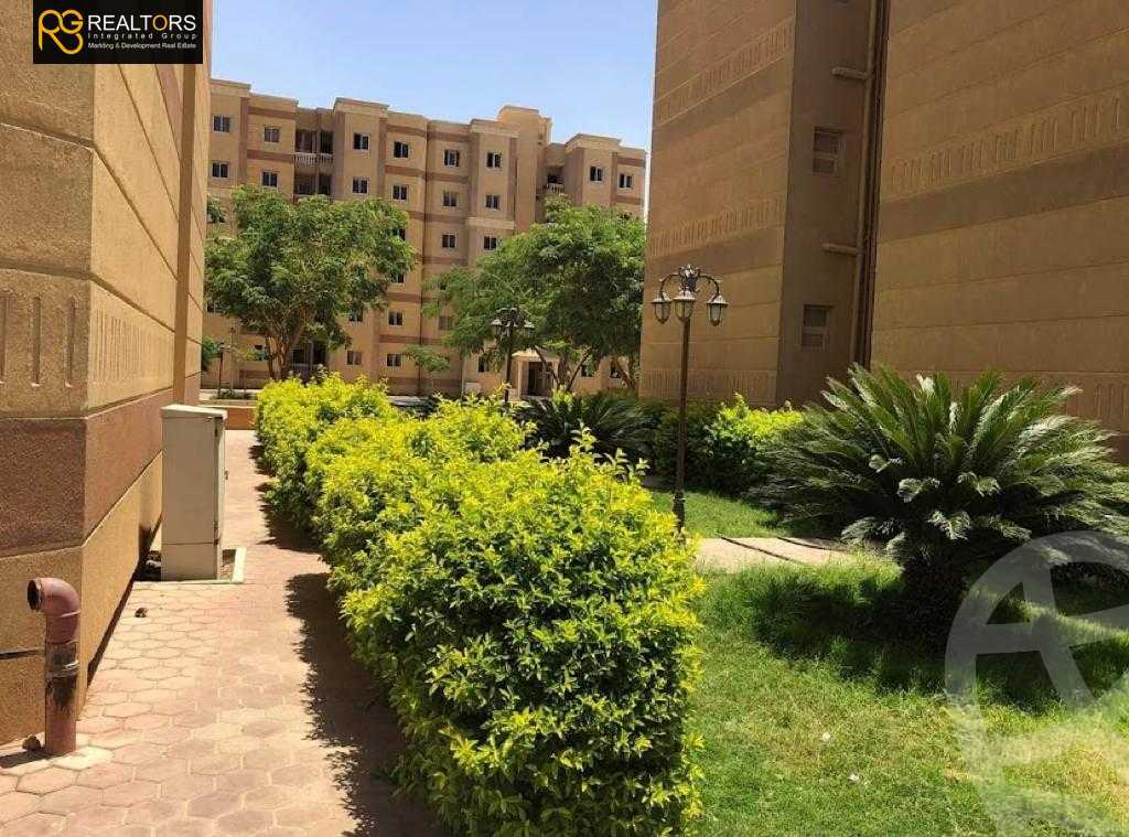 https://aqarmap.com.eg/en/listing/5642904-for-sale-cairo-6th-of-october-hadaeq-october-kmbwnd-fy-hdyq-ktwbr-raya-city