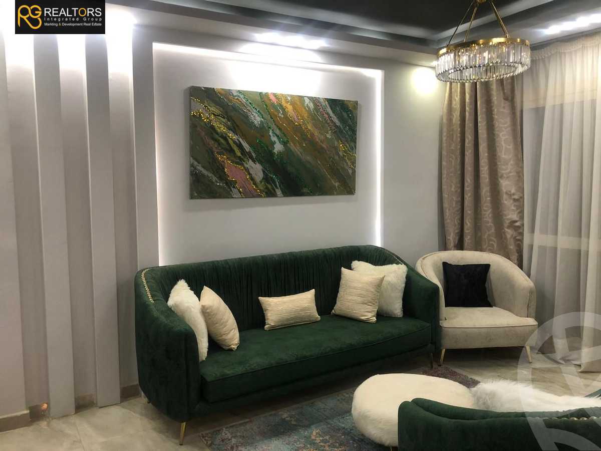 https://aqarmap.com.eg/ar/listing/5643197-for-sale-cairo-6th-of-october-hadaeq-october-kmbwnd-fy-hdyq-ktwbr-degla-gardens